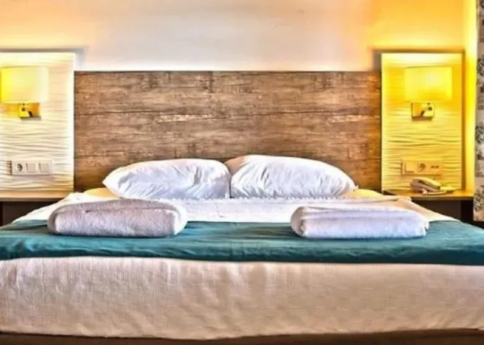 Hotel Illusion & Clubhotel - Adults Only