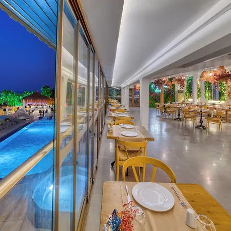 Illusion & Clubhotel - Adults Only