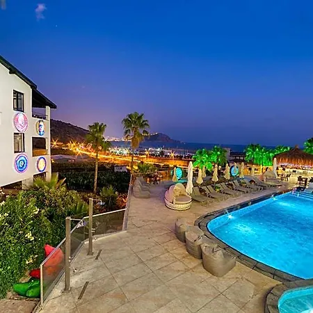 فندق Illusion & Clubhotel - Adults Only 3*