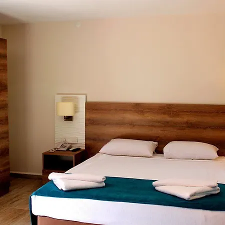 La Marina (adults Only) فندق