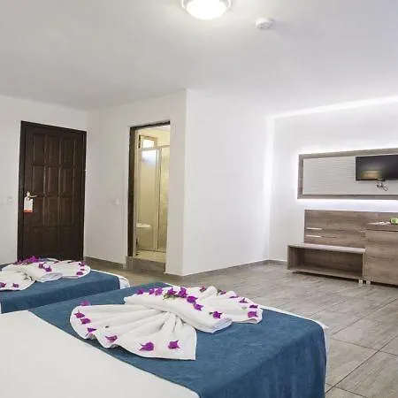 La Marina (adults Only) فندق ألانيا