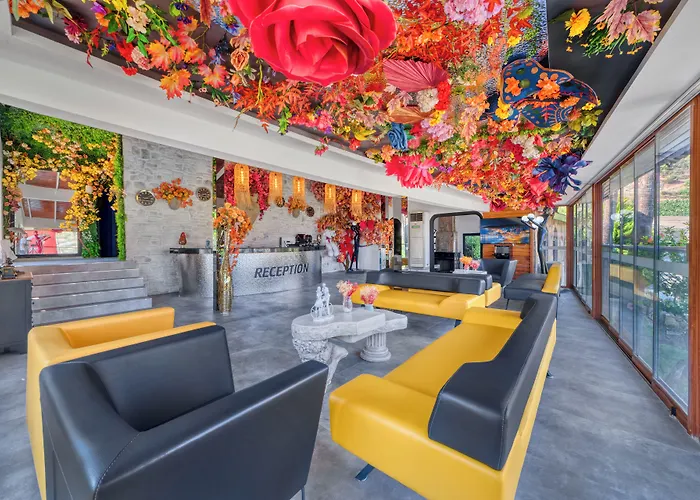 Szálloda Illusion & Clubhotel - Adults Only 3*
