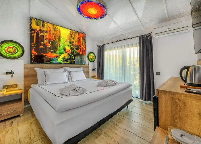 Szálloda Illusion & Clubhotel - Adults Only 3*